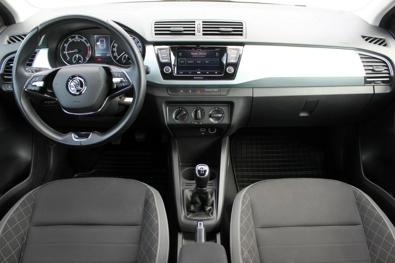 Skoda Fabia - Zdjęcie 9