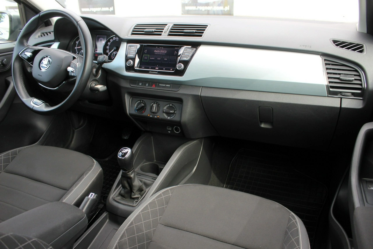 Skoda Fabia - Zdjęcie 10