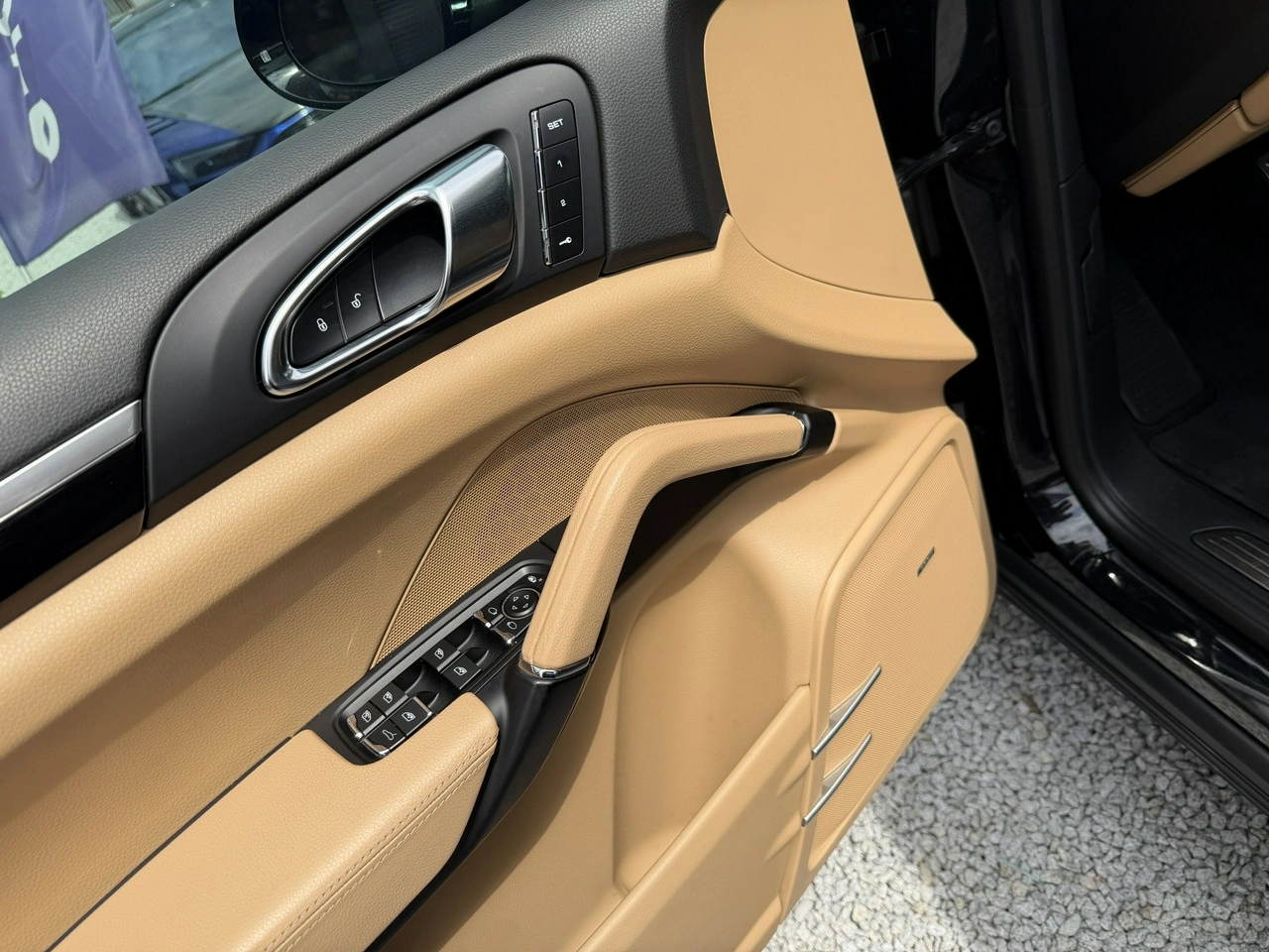 Porsche Cayenne S - Zdjęcie 13