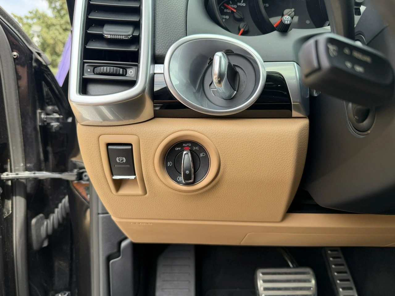 Porsche Cayenne S - Zdjęcie 14