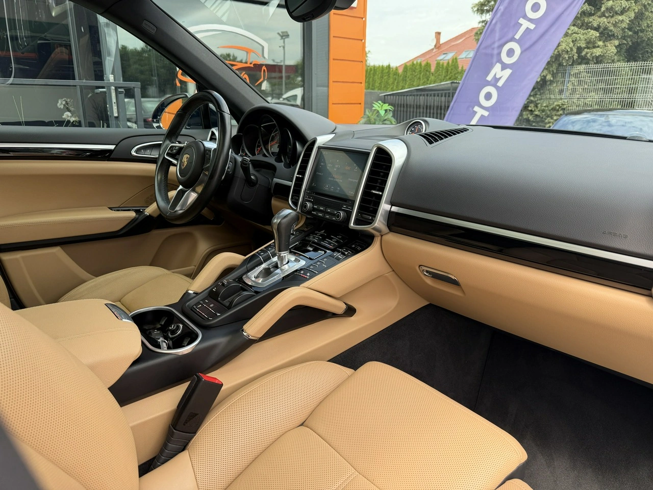 Porsche Cayenne S - Zdjęcie 27