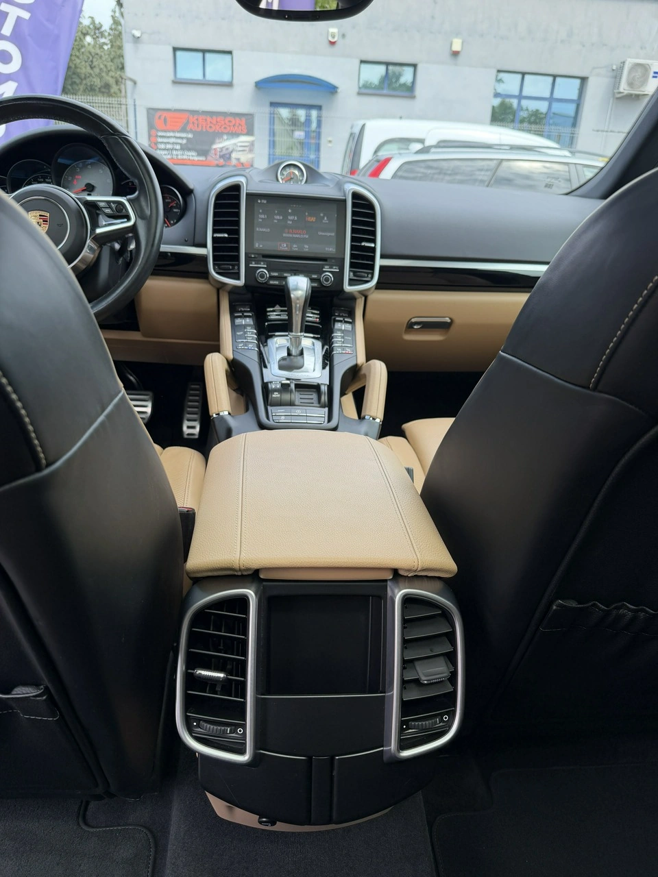 Porsche Cayenne S - Zdjęcie 32