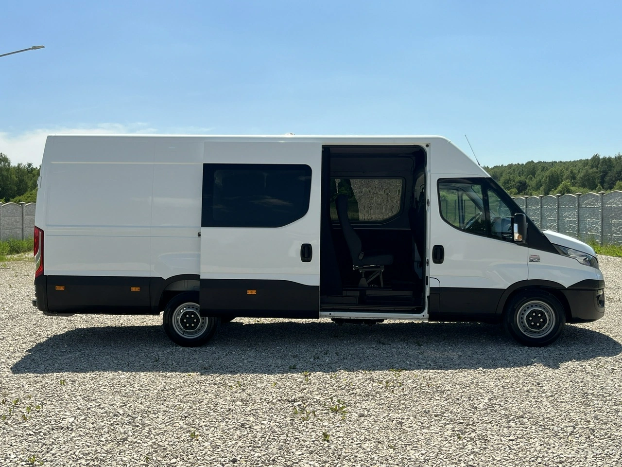 Iveco Daily - Zdjęcie 22