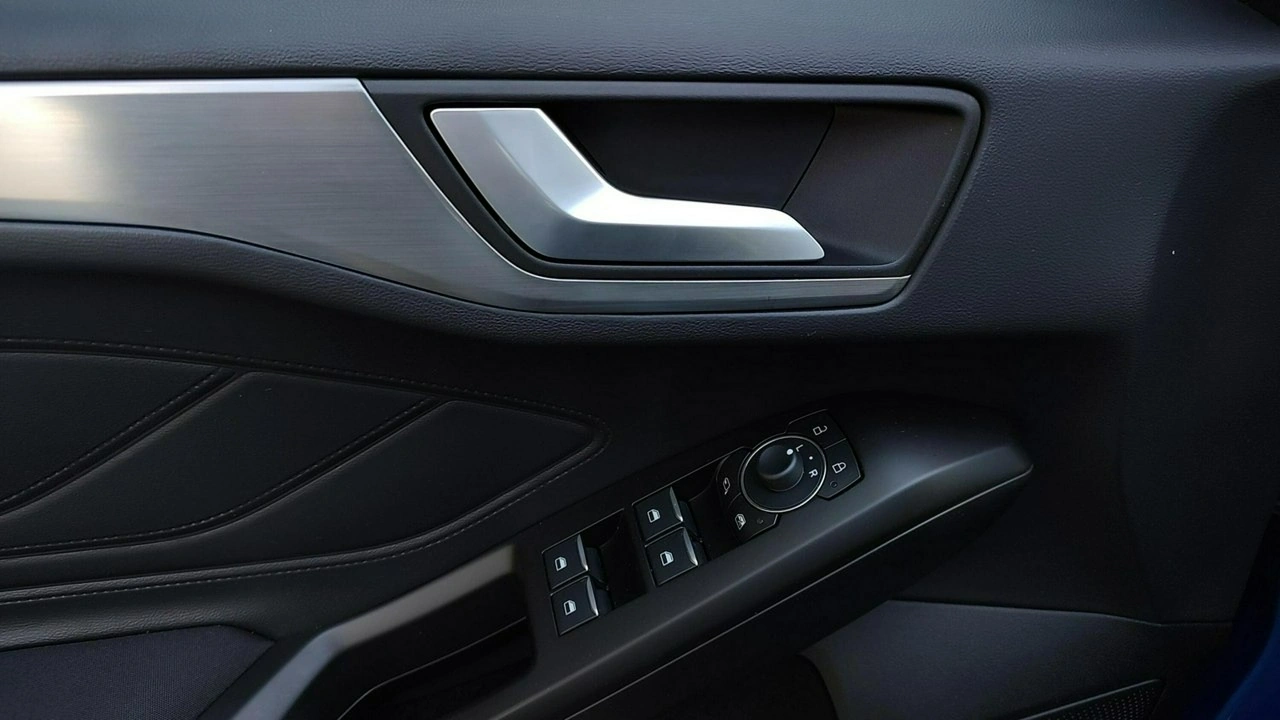 Ford Focus - Zdjęcie 12