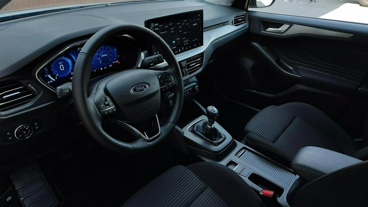 Ford Focus - Zdjęcie 8