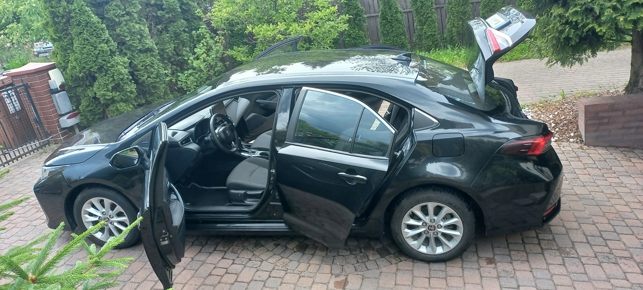 Toyota Corolla - Zdjęcie 21