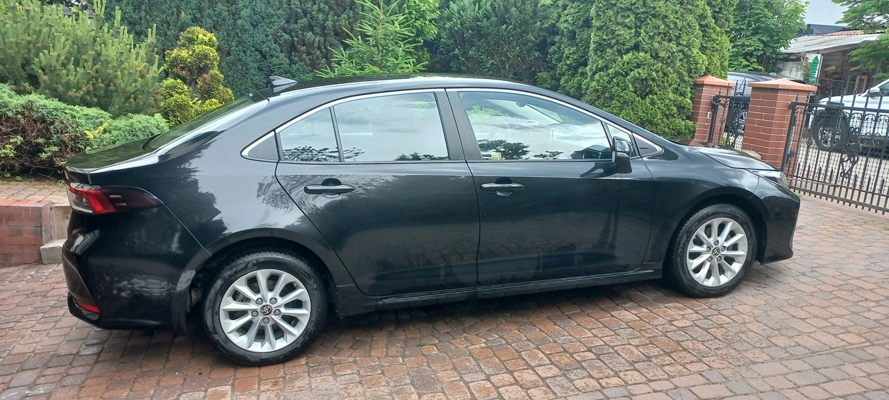Toyota Corolla - Zdjęcie 35