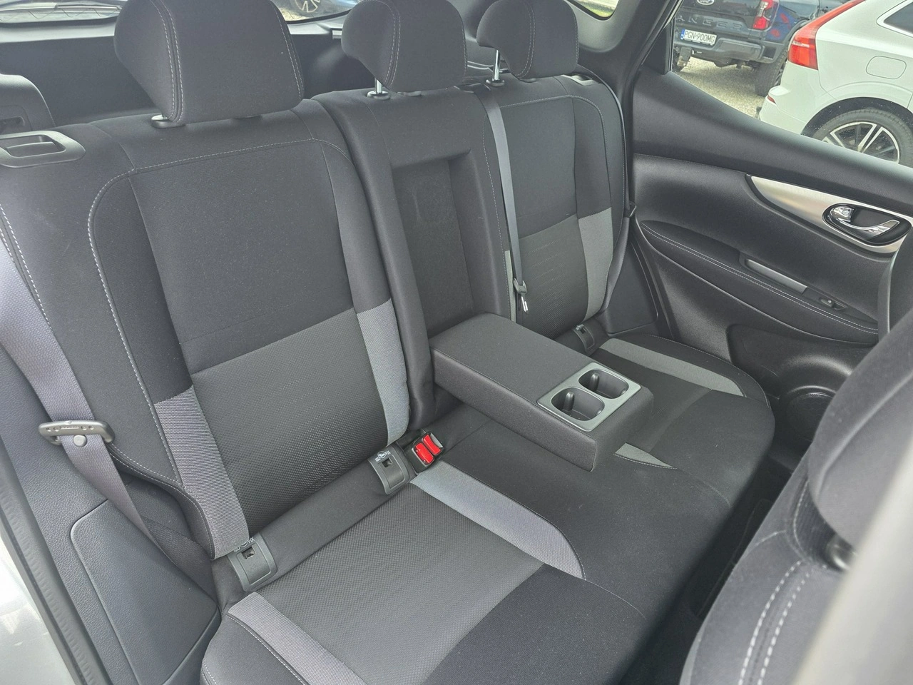 Nissan Qashqai - Zdjęcie 22