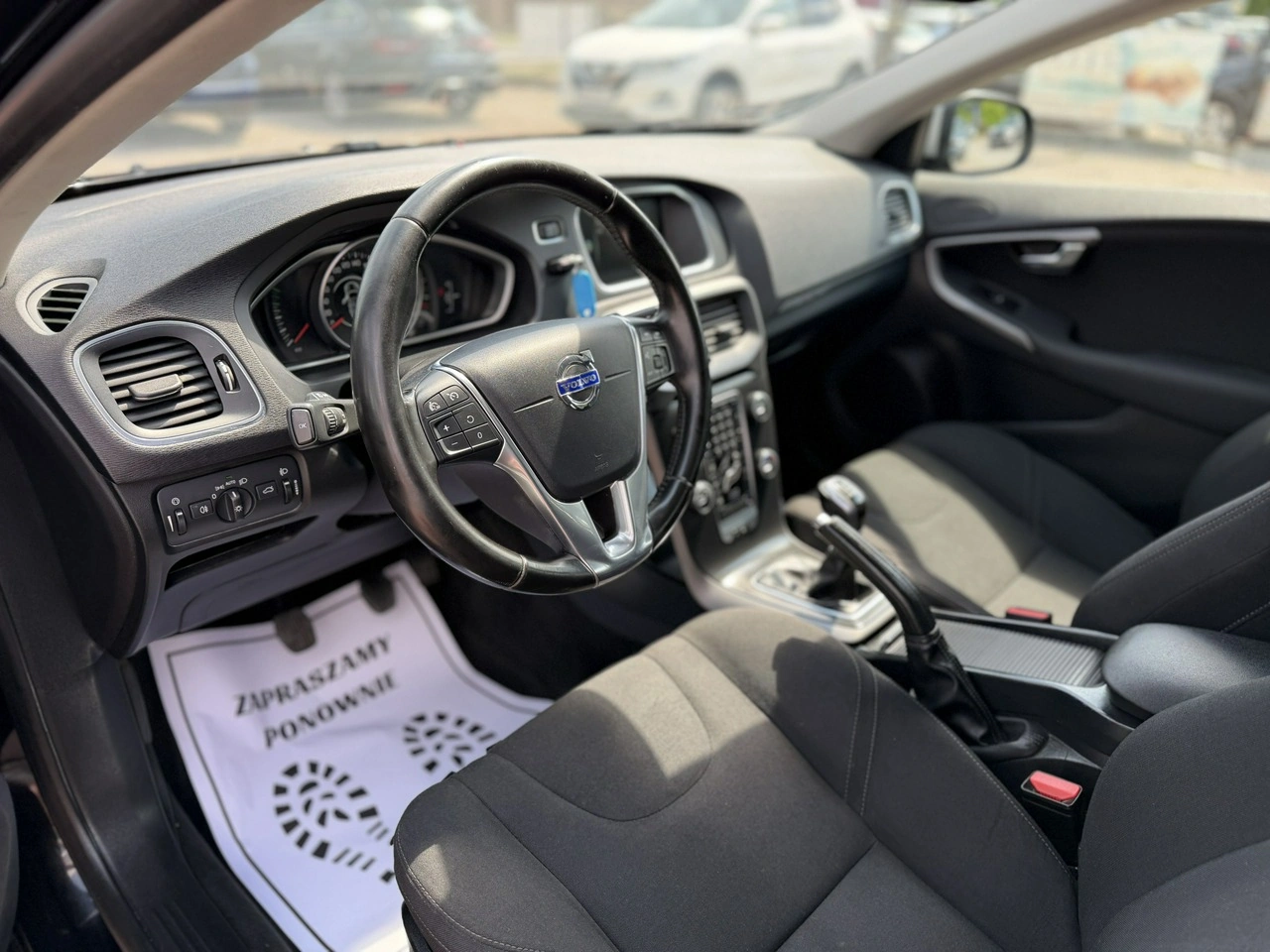 Volvo V40 Cross Country - Zdjęcie 12