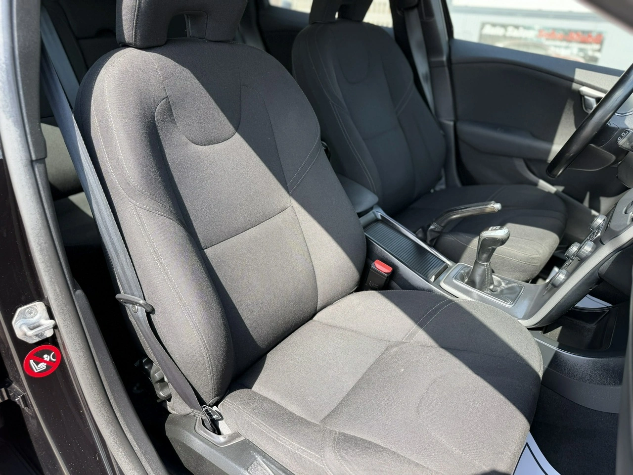 Volvo V40 Cross Country - Zdjęcie 26