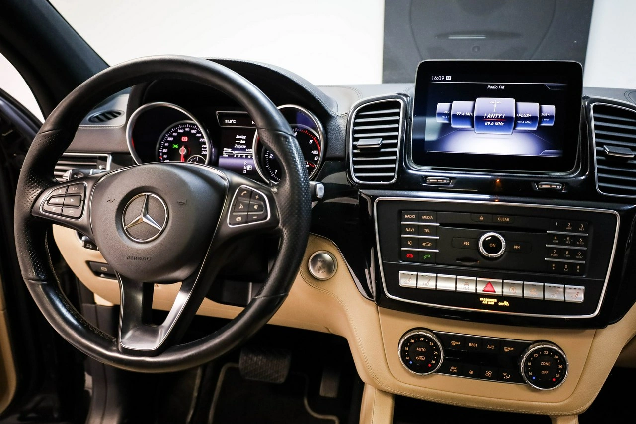 Mercedes GLE 350 - Zdjęcie 25