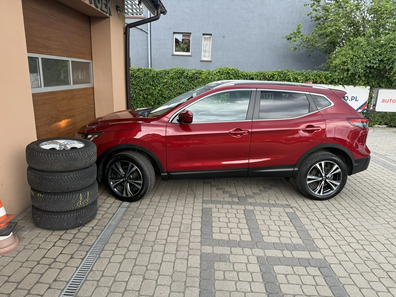 Nissan Qashqai - Zdjęcie 13