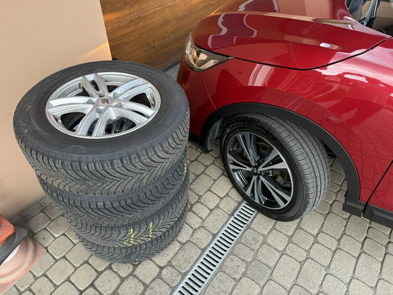 Nissan Qashqai - Zdjęcie 14