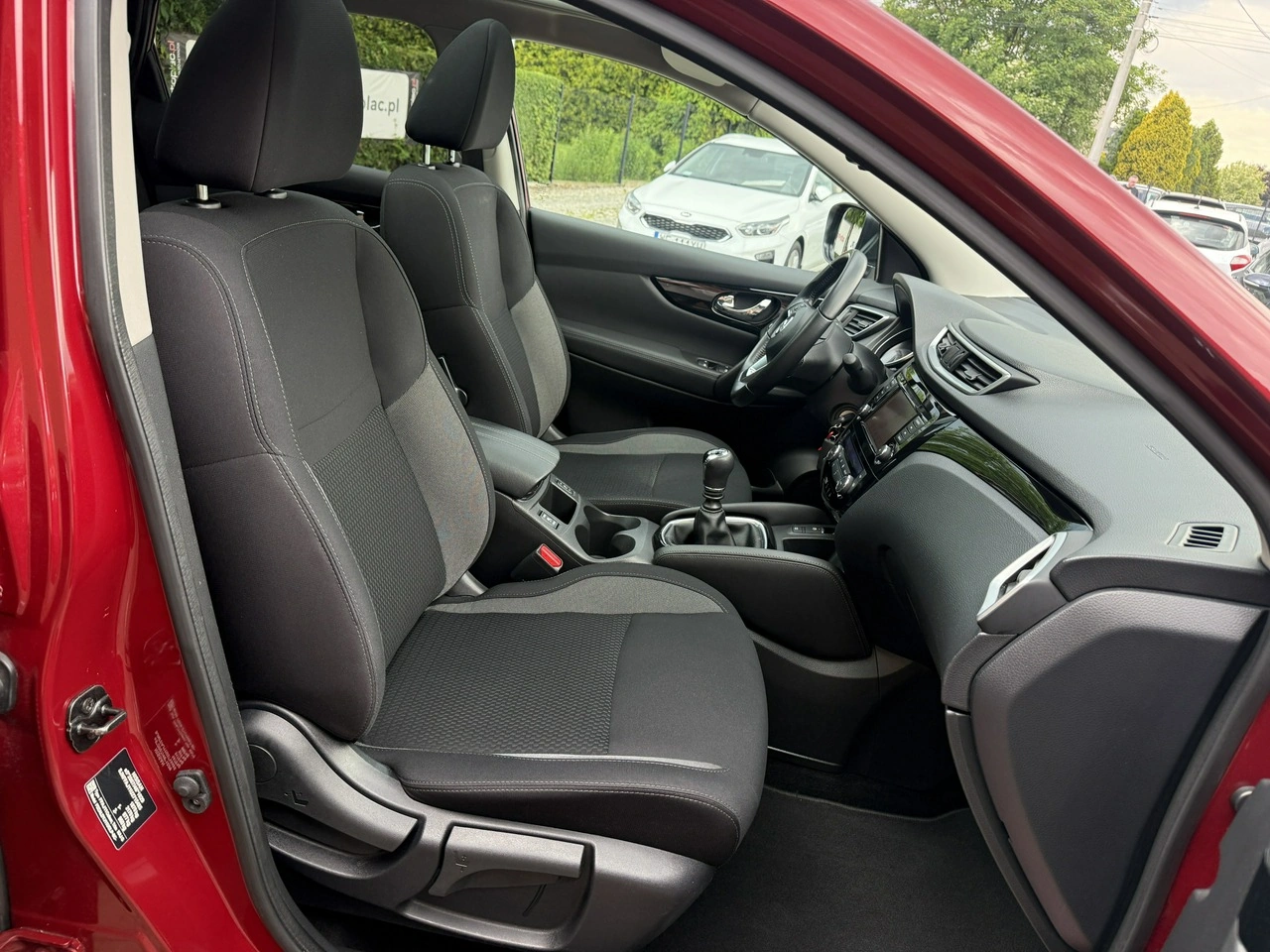 Nissan Qashqai - Zdjęcie 22