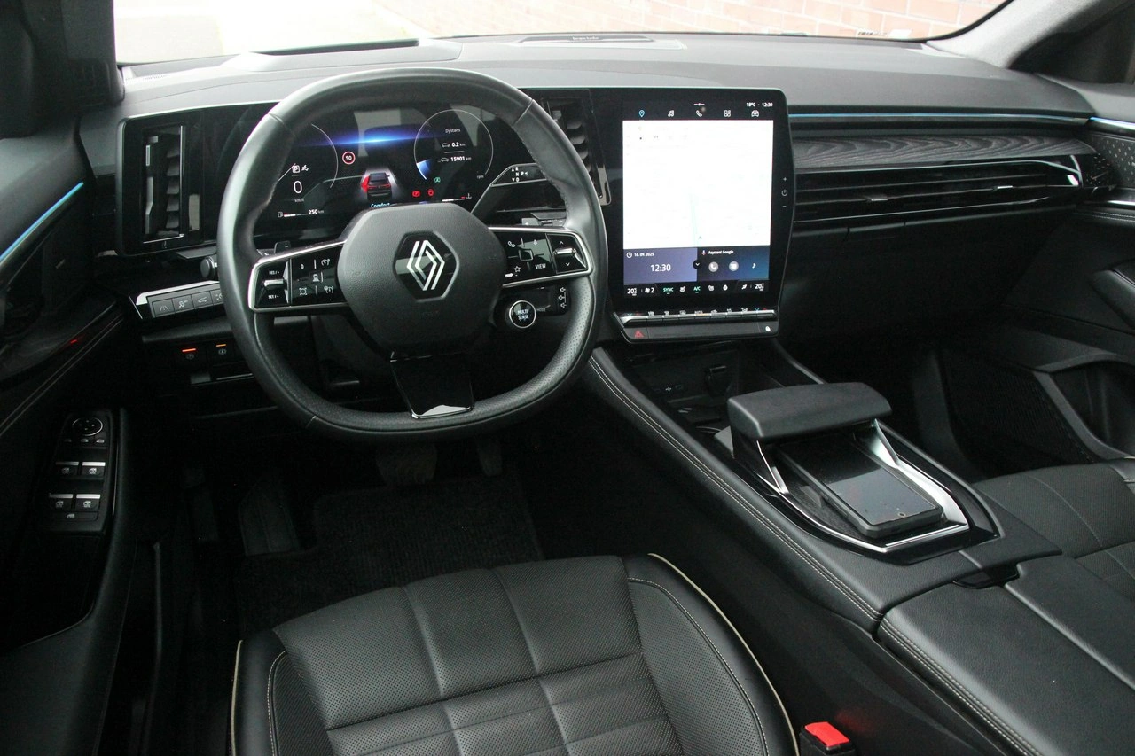 Renault Austral - Zdjęcie 13