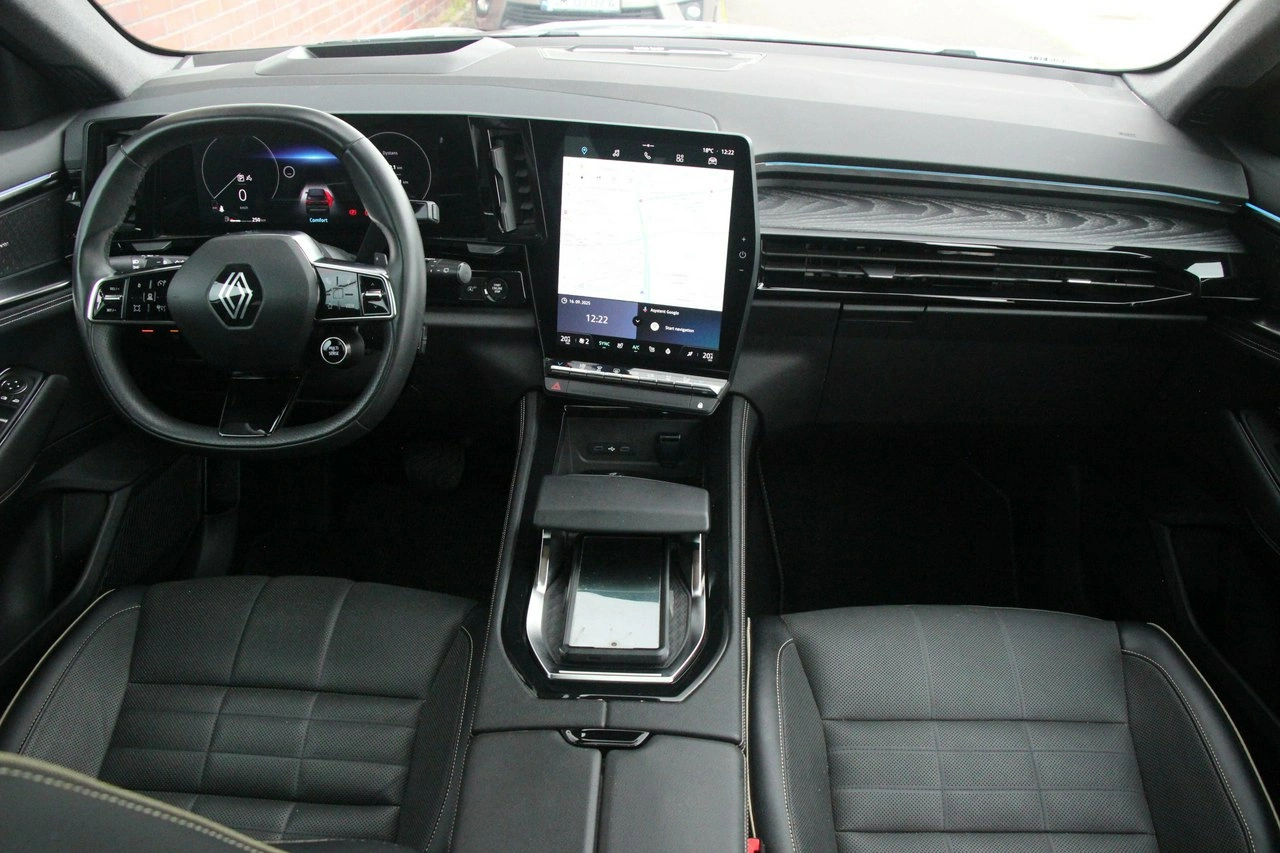 Renault Austral - Zdjęcie 23