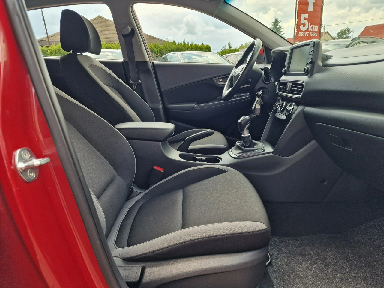Hyundai Kona - Zdjęcie 22