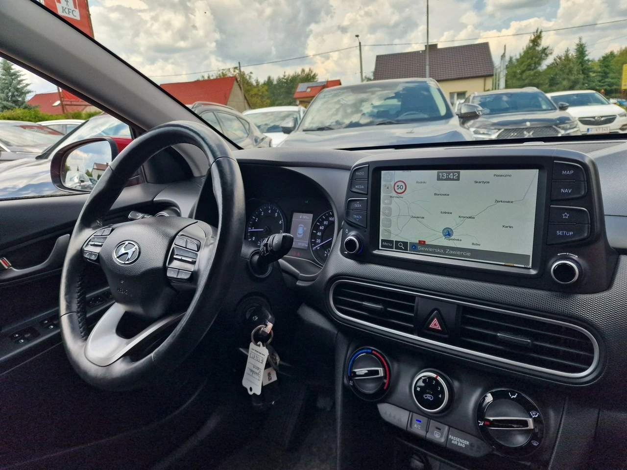 Hyundai Kona - Zdjęcie 23