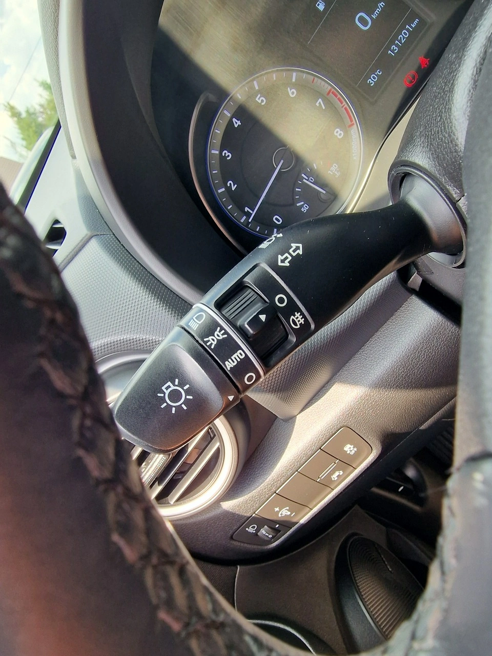 Hyundai Kona - Zdjęcie 34