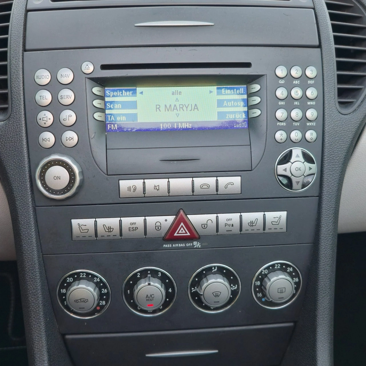 Mercedes SLK 200 - Zdjęcie 37