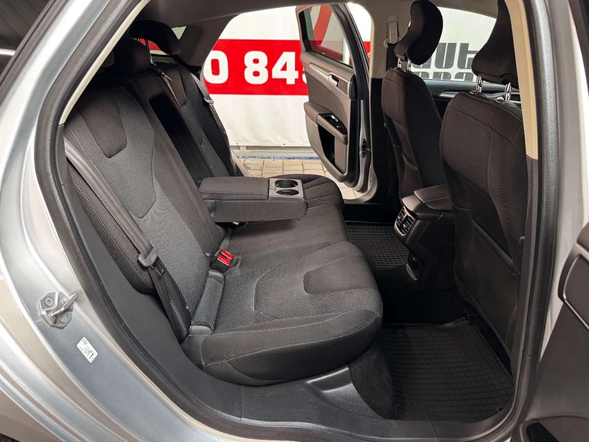 Ford Mondeo - Zdjęcie 35