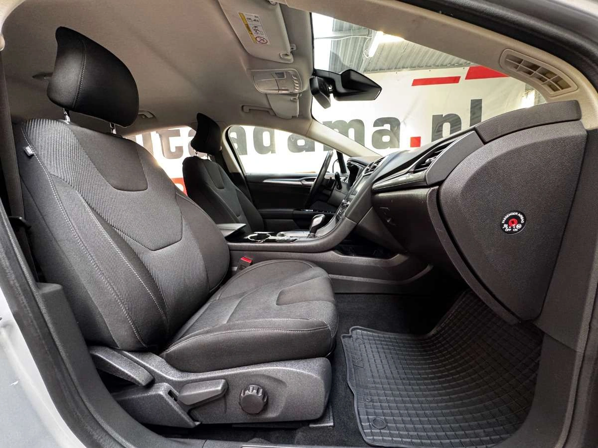 Ford Mondeo - Zdjęcie 39