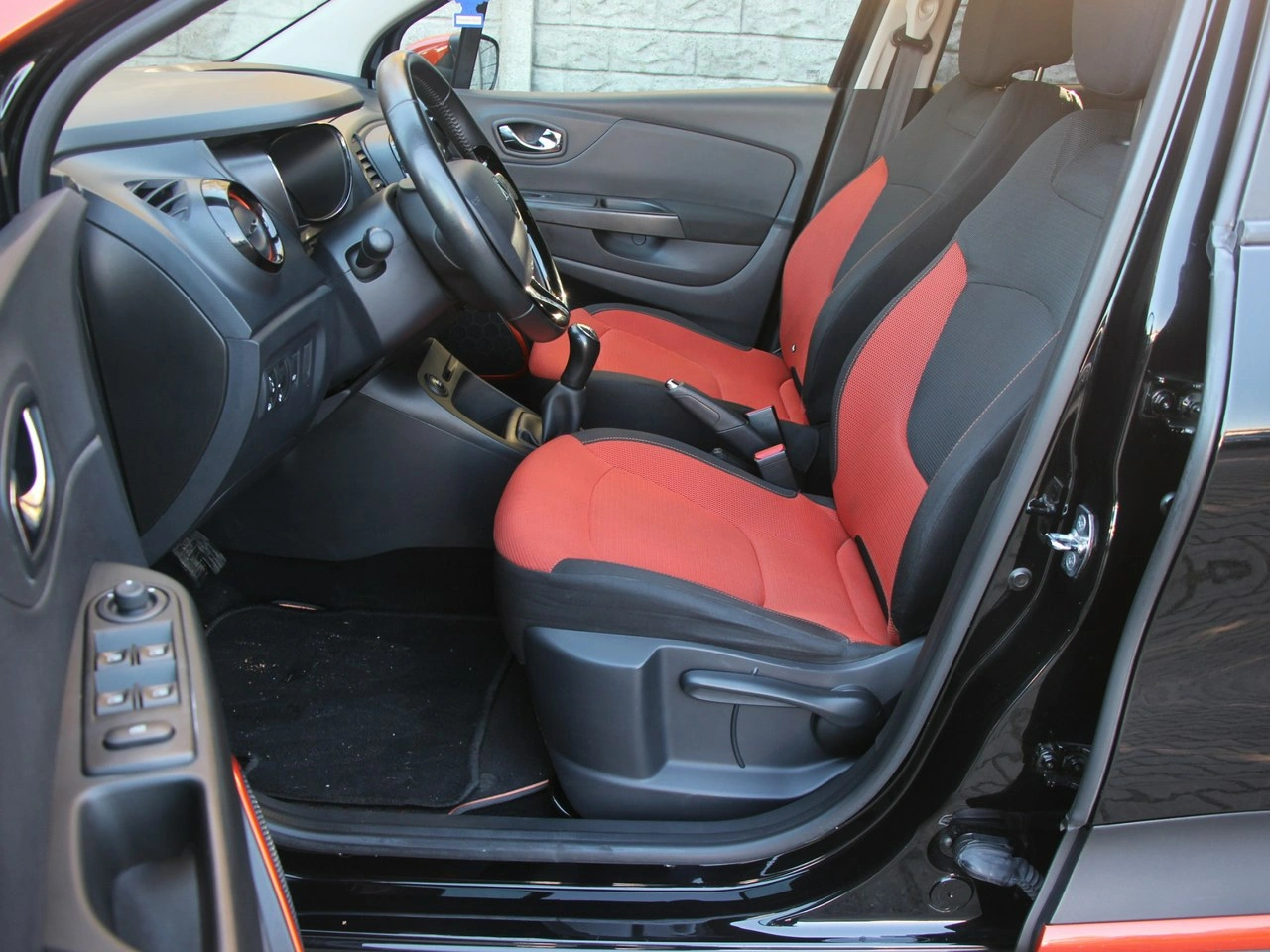 Renault Captur - Zdjęcie 9