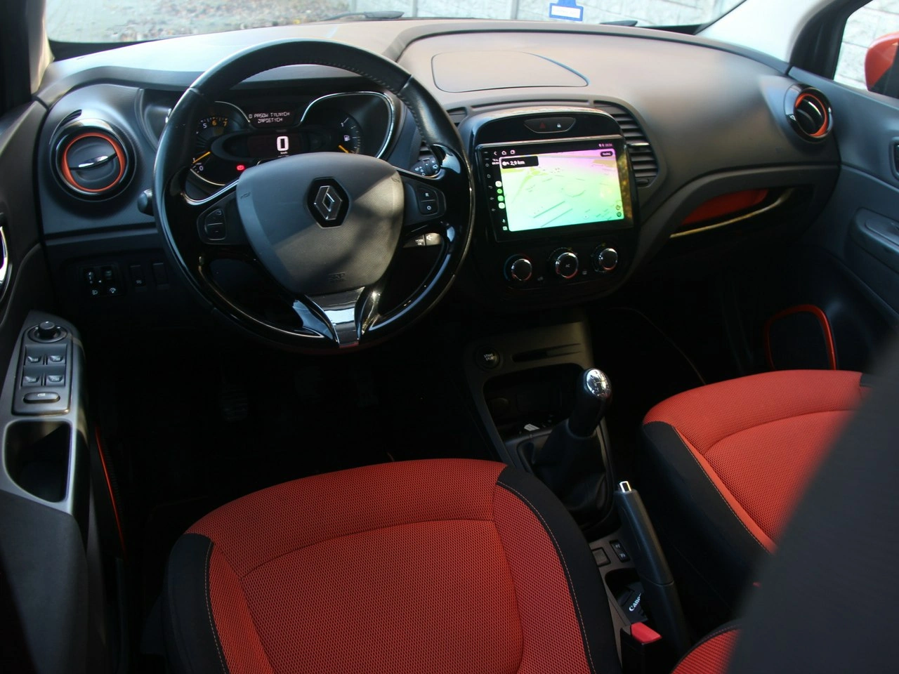 Renault Captur - Zdjęcie 15