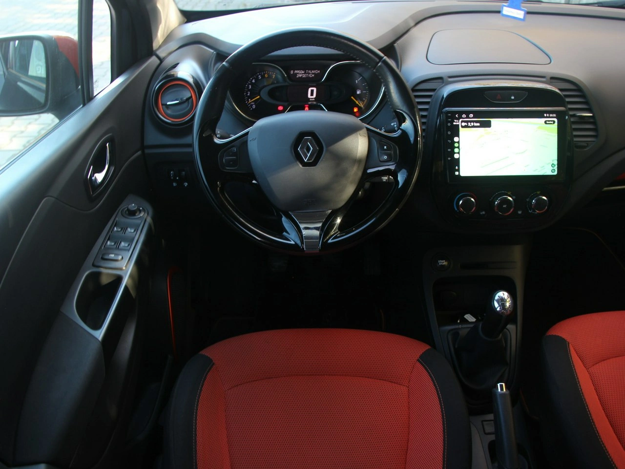 Renault Captur - Zdjęcie 16