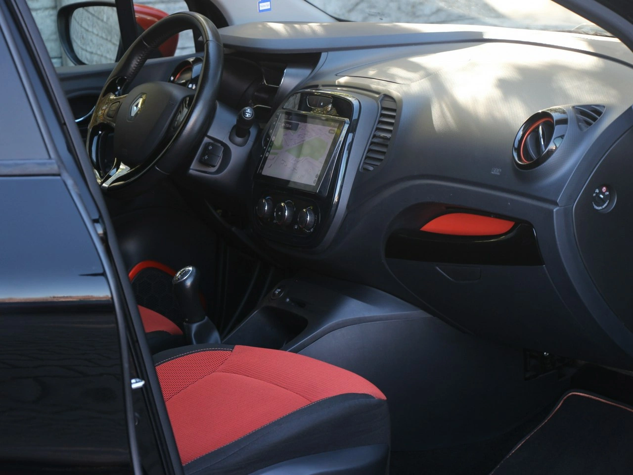 Renault Captur - Zdjęcie 31