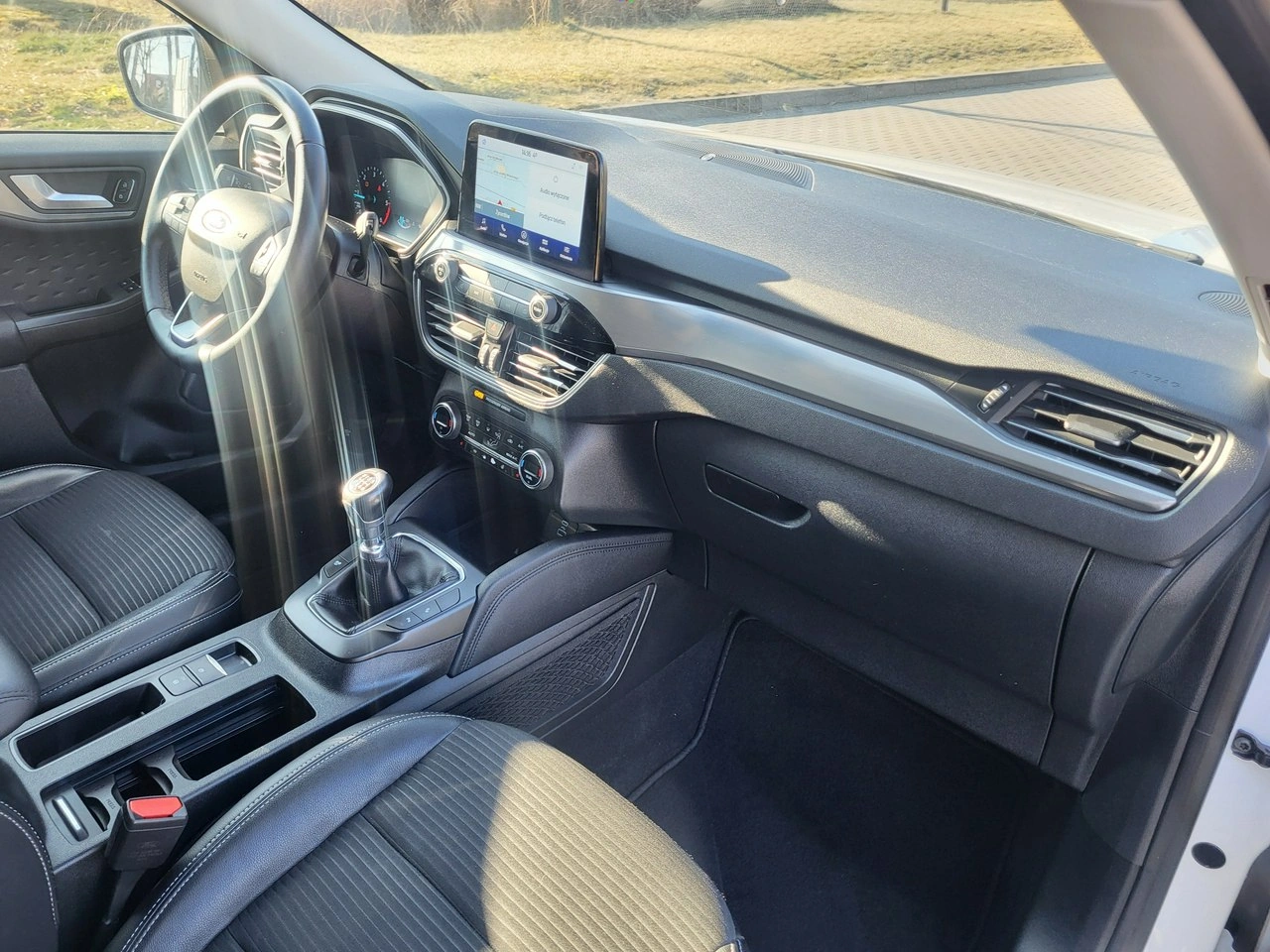 Ford Kuga - Zdjęcie 12