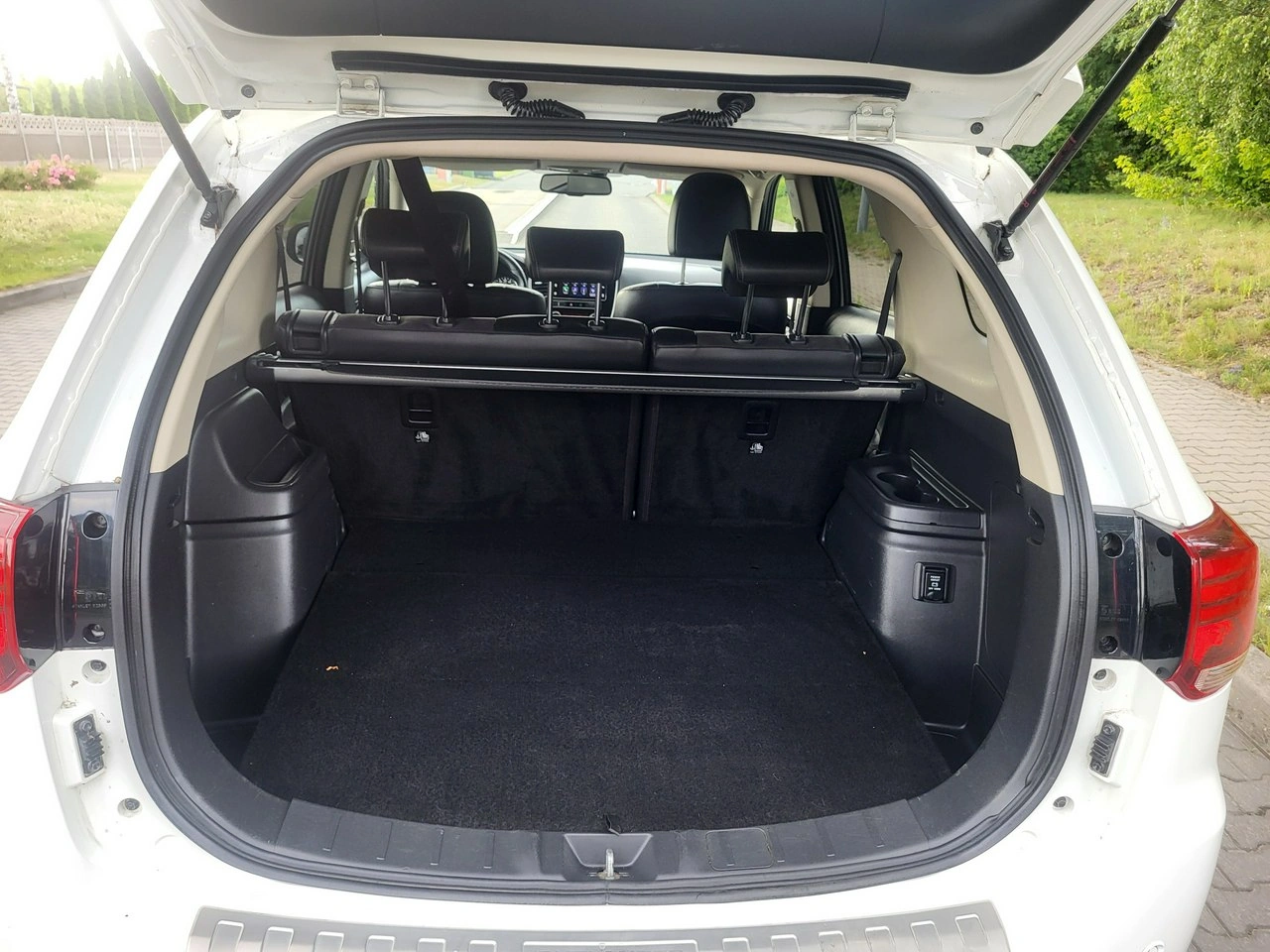 Mitsubishi Outlander - Zdjęcie 15
