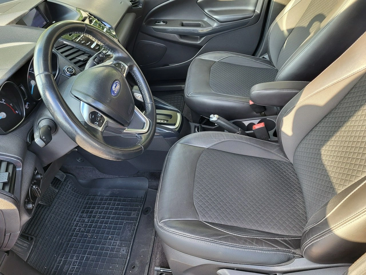 Mitsubishi Outlander - Zdjęcie 20