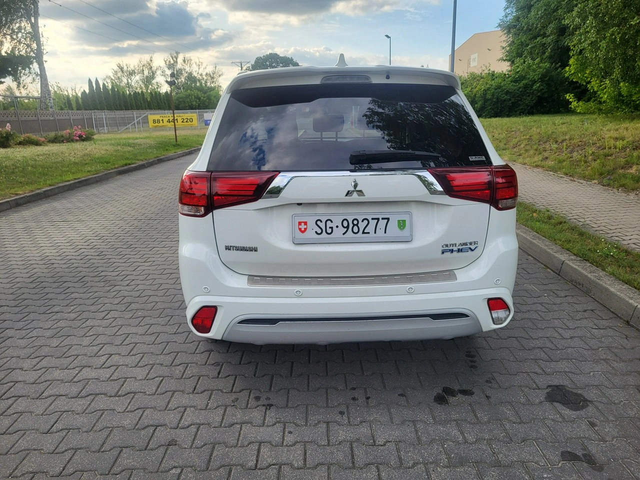 Mitsubishi Outlander - Zdjęcie 4