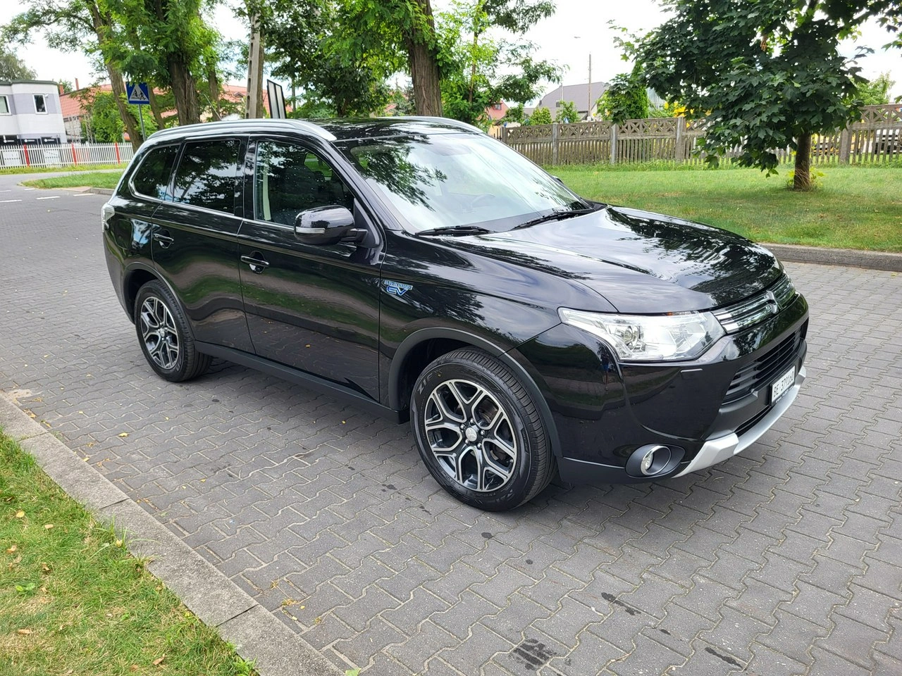 Mitsubishi Outlander - Zdjęcie 9