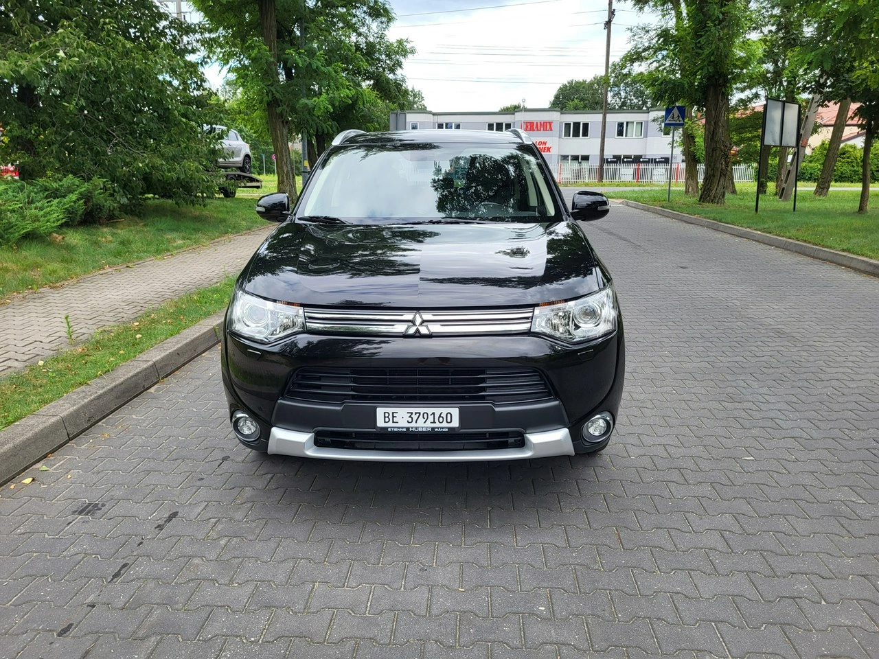 Mitsubishi Outlander - Zdjęcie 10
