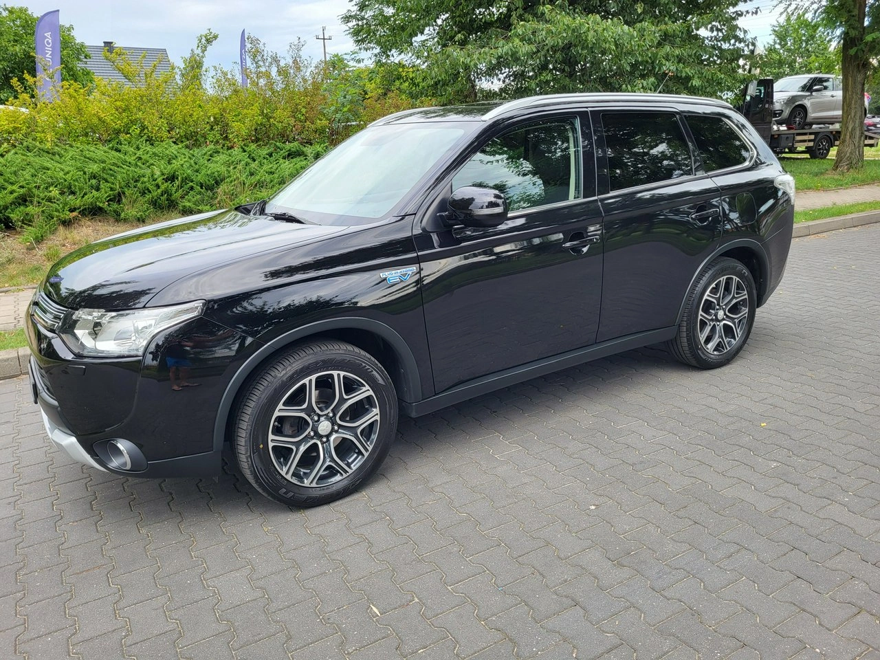 Mitsubishi Outlander - Zdjęcie 4