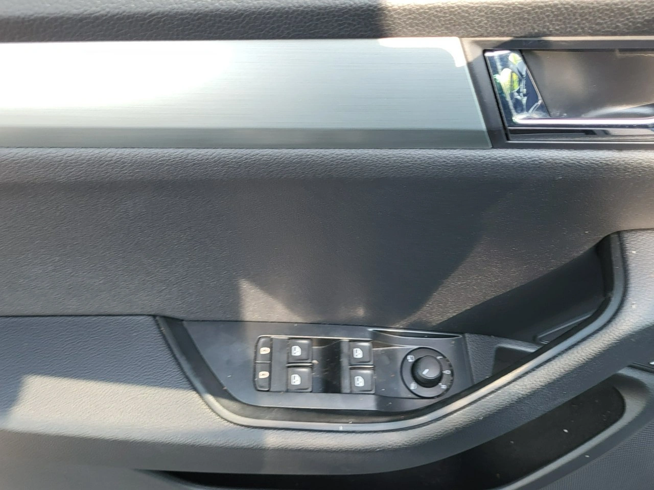 Skoda Superb - Zdjęcie 9