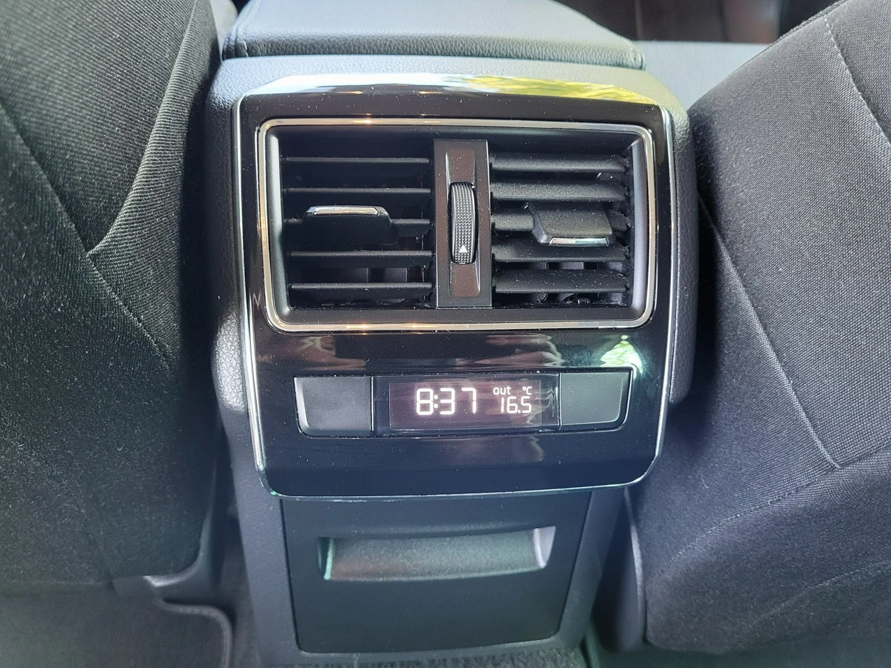 Skoda Superb - Zdjęcie 12