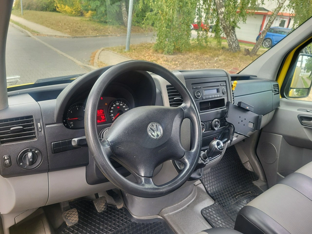 Volkswagen Crafter - Zdjęcie 11