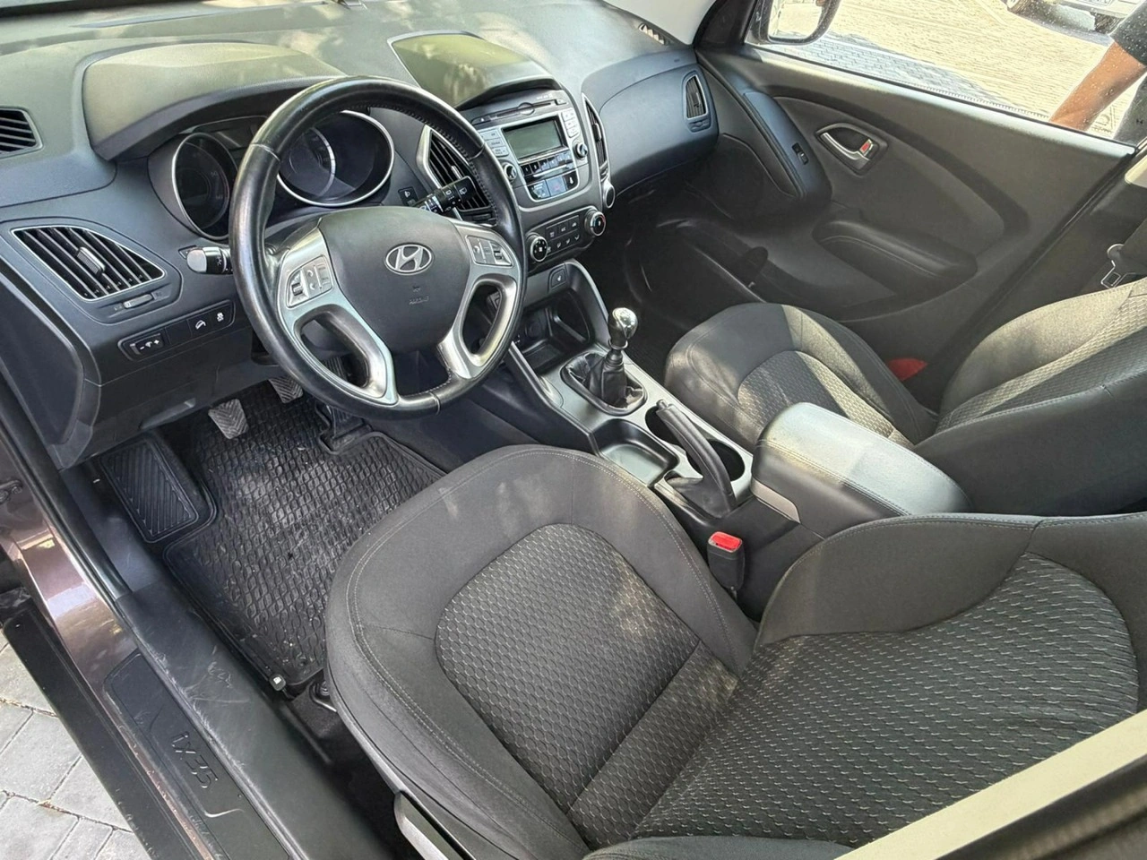 Hyundai ix35 - Zdjęcie 11