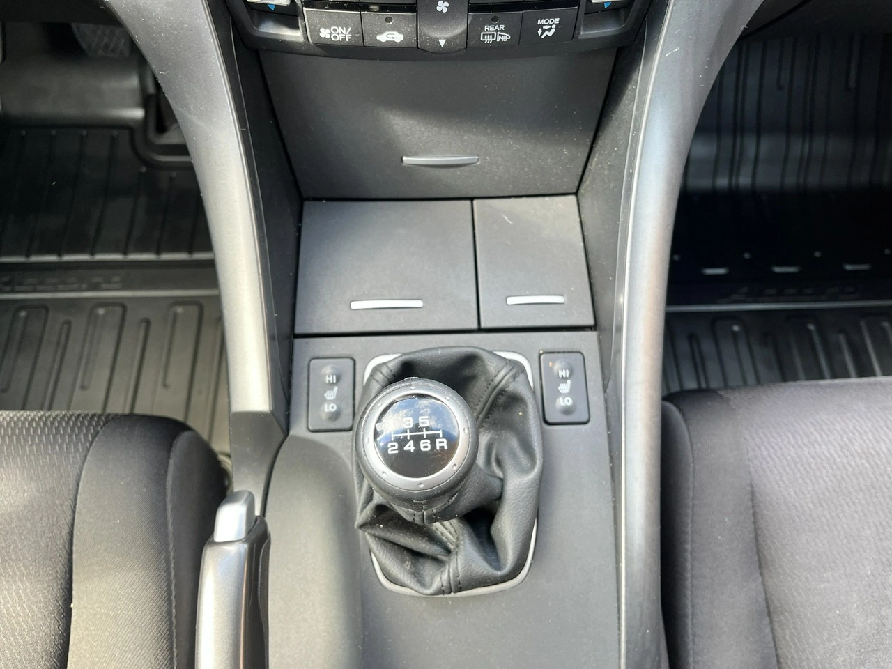 Honda Accord - Zdjęcie 16