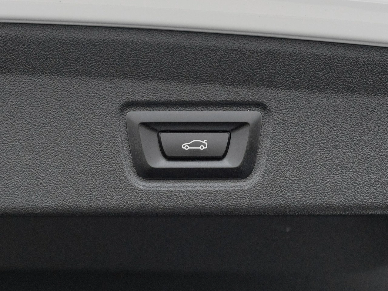 BMW i4 - Zdjęcie 25