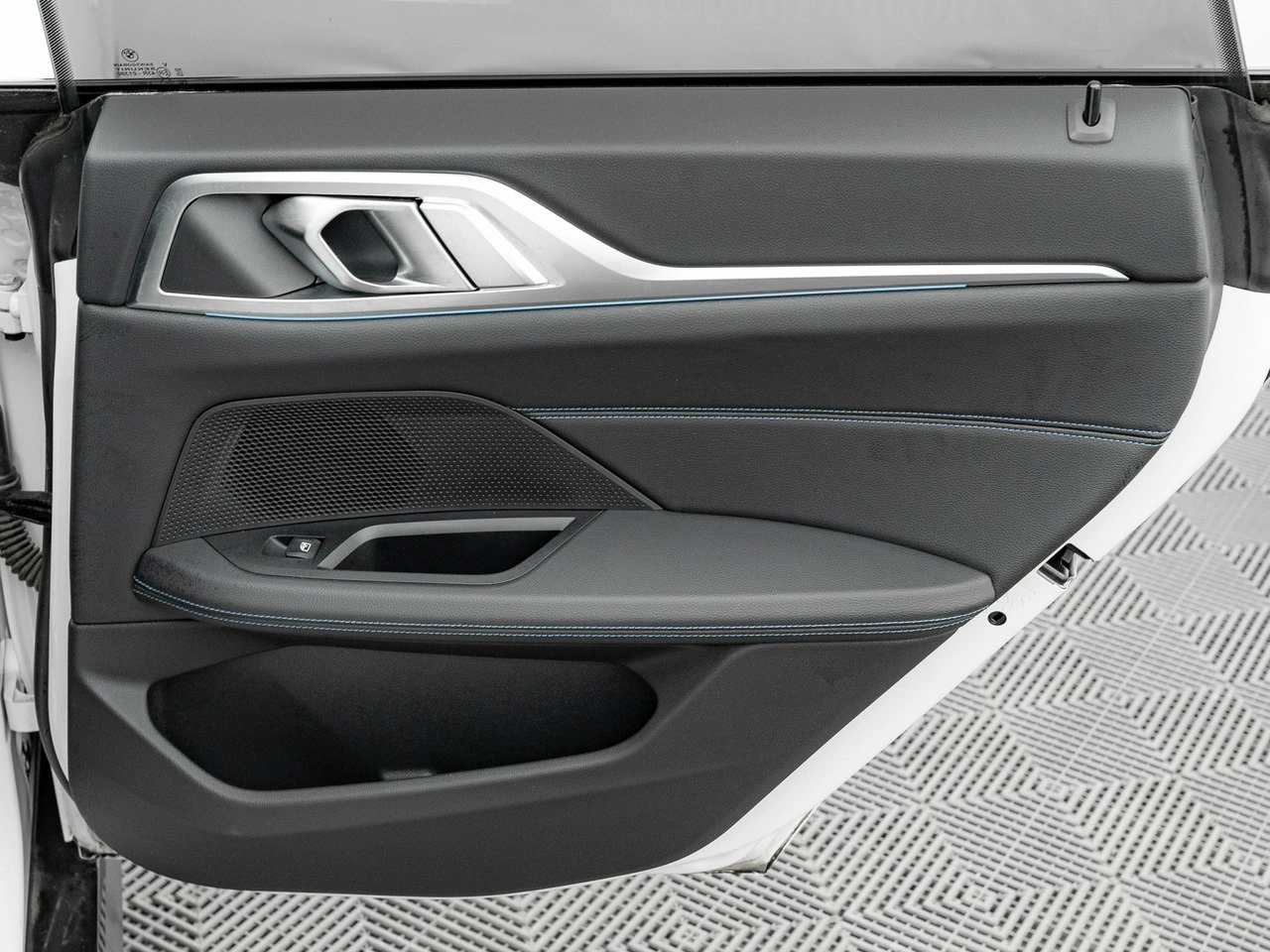 BMW i4 - Zdjęcie 26