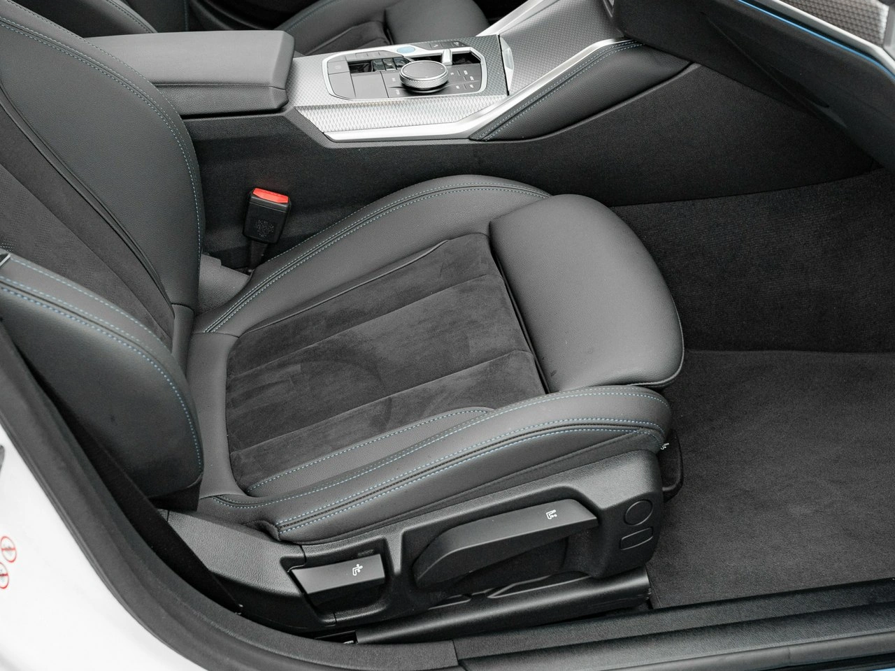 BMW i4 - Zdjęcie 29