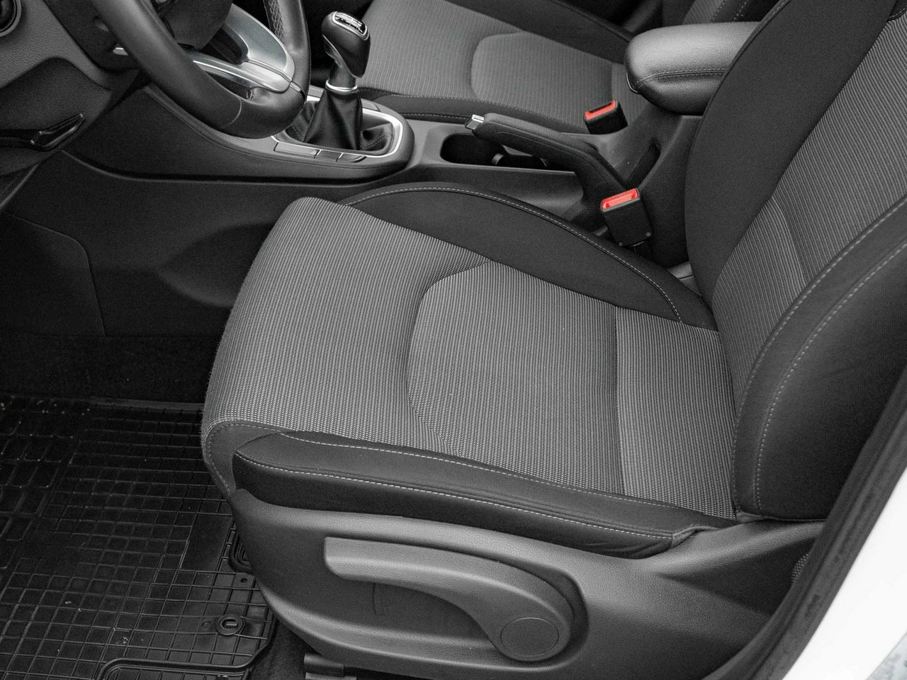 Hyundai i30 - Zdjęcie 10