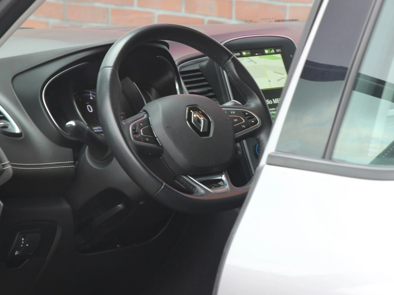 Renault Grand Scenic - Zdjęcie 13