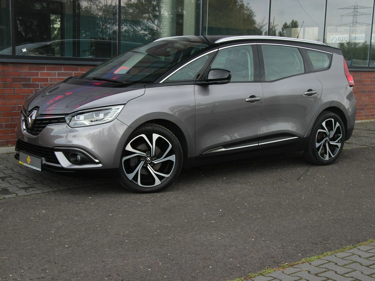 Renault Grand Scenic - Zdjęcie 36