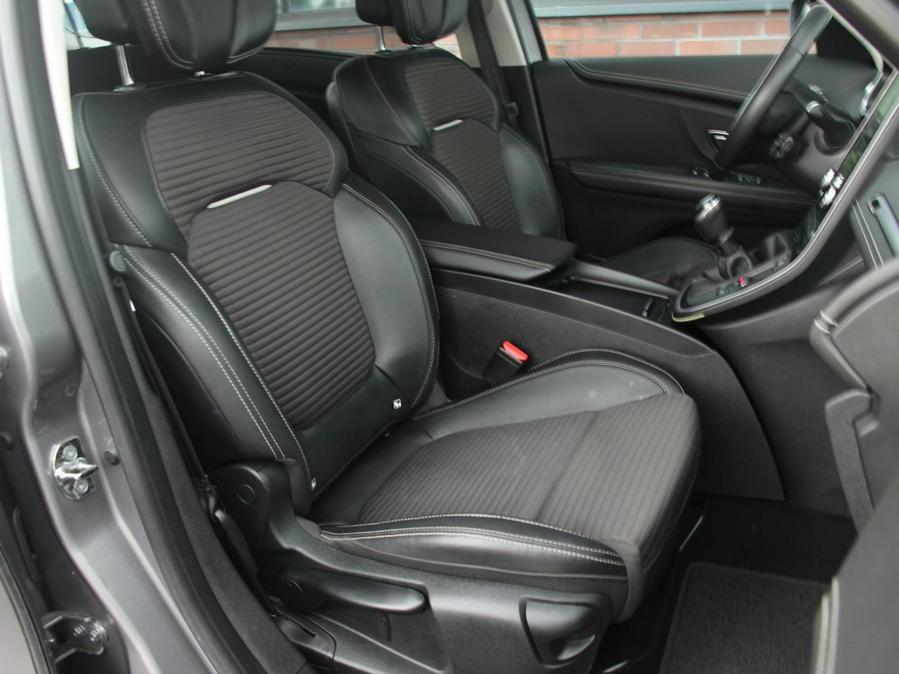 Renault Grand Scenic - Zdjęcie 38