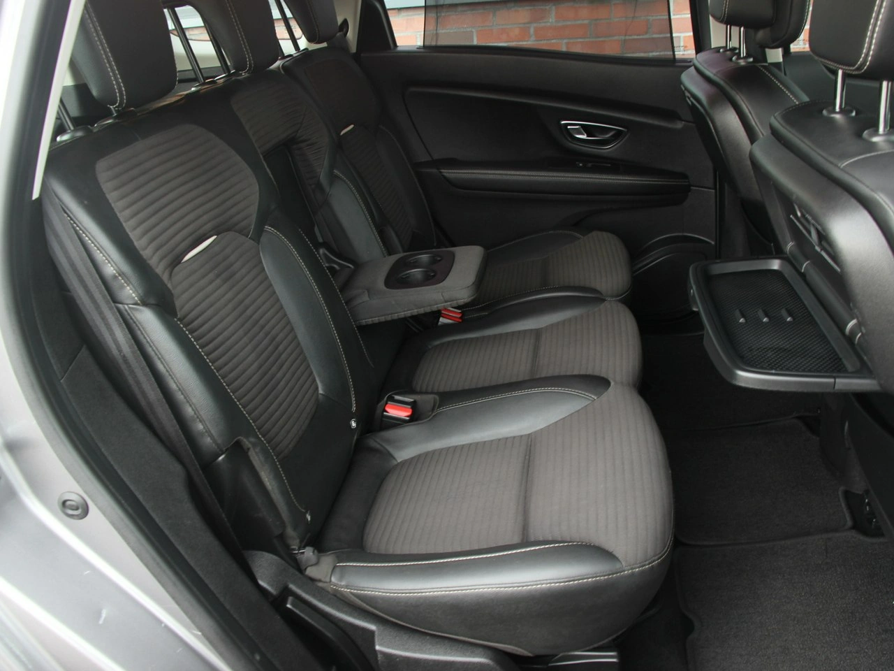 Renault Grand Scenic - Zdjęcie 40